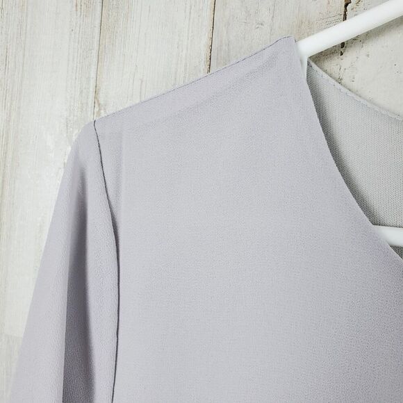 ACEVOG Scoop Neck Blouse Top Light Gray Size Medium - Picture 9 of 10